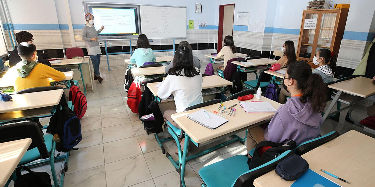 20 bin öğretmen ataması: Taban puanlar ve kontenjan listesi açıklandı