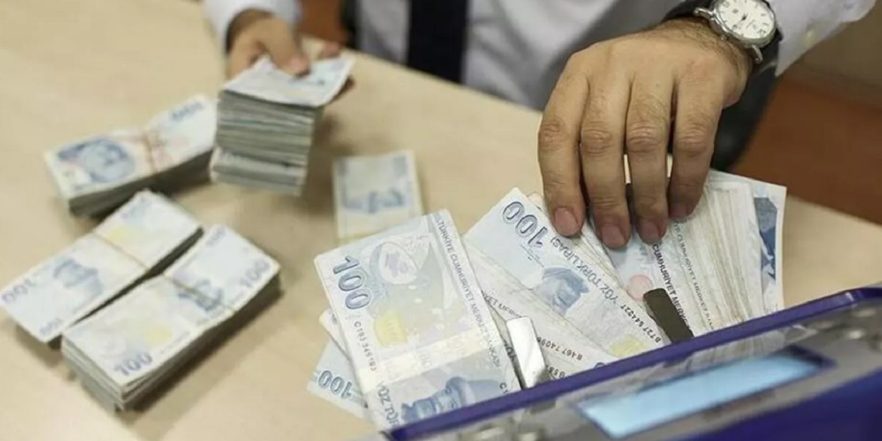 Aralık müjdesi geldi! 3 banka anlaşma imzaladı emeklilere 3.000 TL fazla ödeme yapacak...