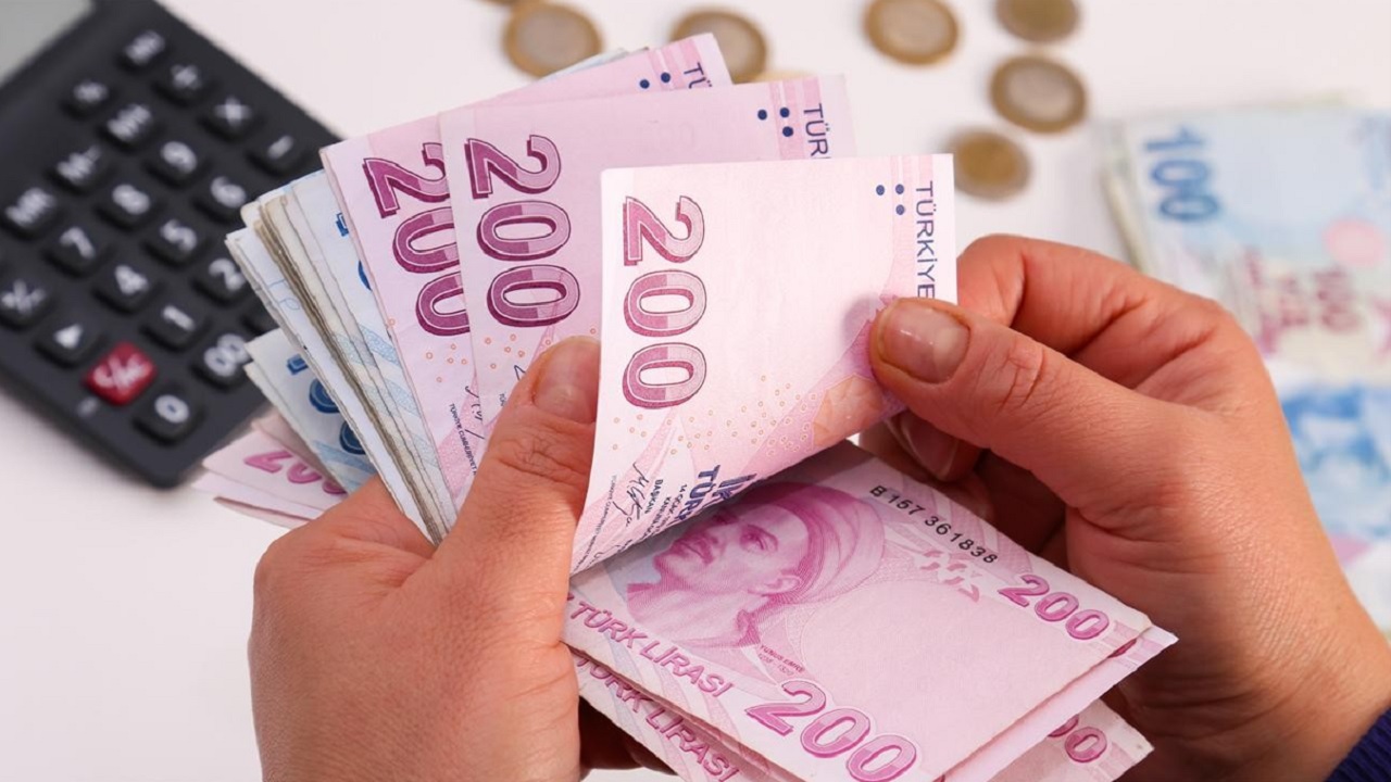 Tek SMS İle Birlikte Akbank’tan 20.000 TL Ödeme Müjdesi! Günde 28 TL Ödeyerek Acil Nakit İhtiyacınızı Kolaylıkla Karşılayabilirsiniz!
