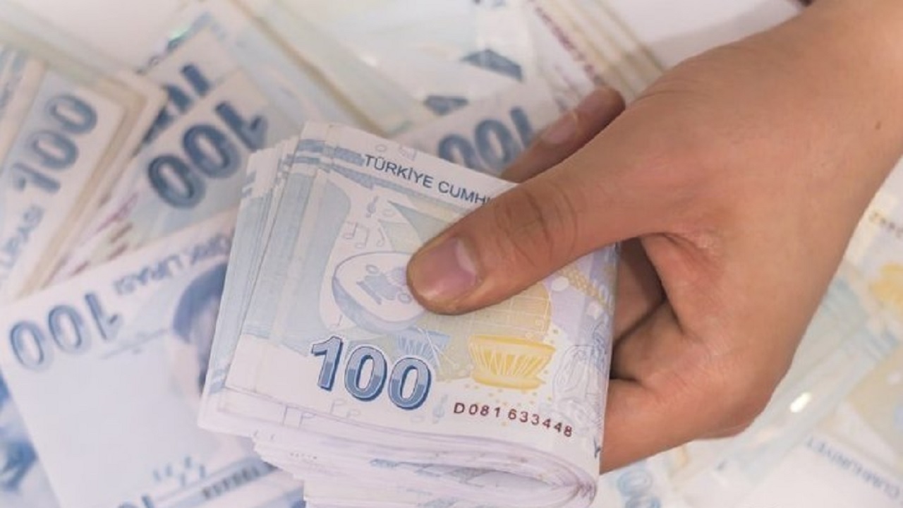 Bugün başvuru yapana 3 gün içinde 25 bin TL ödeme! Sadece emekliler alıyor YapıKredi, İş Bankası, Garanti...