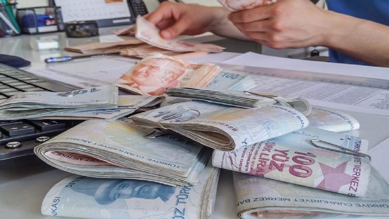 10 Bin TL SSK, Bağ-Kur emeklilerine ödeme onaylandı! Milyonlarca emeklinin yüzünü güldürecek haber biraz önce geldi! Hesaplarınız Acil Kontrol Edin...