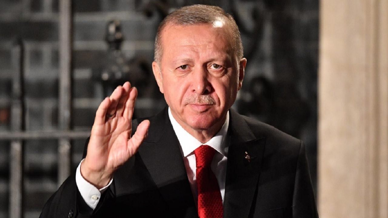 16,1 Milyon emekliye 10.000 İkramiye haberi sabah saatlerinde geldi... 29 Ekim'de 3. ikramiye, seyyanen zam detayları açıklandı...