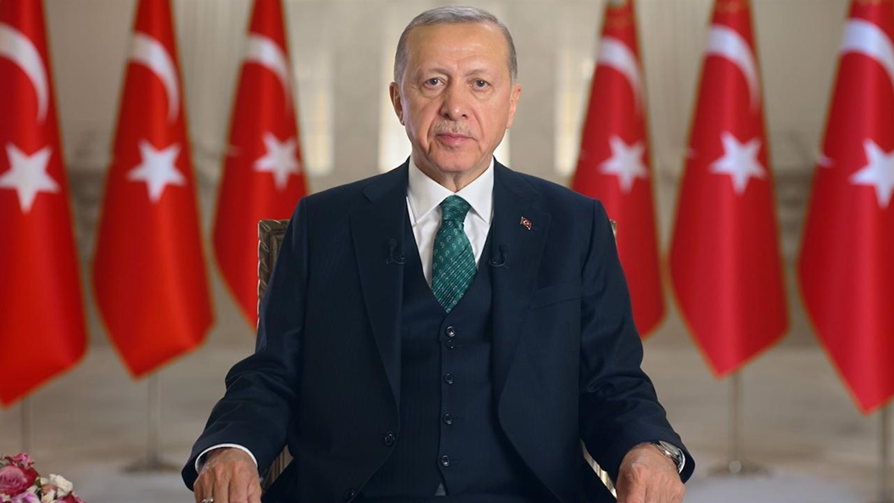 15 milyon emekliye yapılacak zam kuruşu kuruşuna açıklandı... SSK, Bağ-Kur ve Emekli Sandığı kaç TL zam alacak?