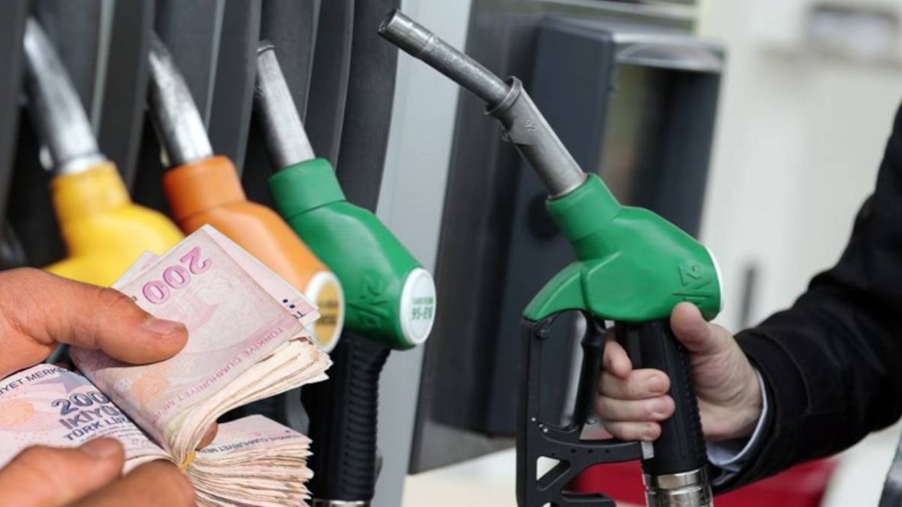 7 KASIM BENZİN-MAZOT fiyatları sabah saatlerinde AÇIKLANDI! İstanbul, Ankara, İzmir! Shell, Opet, BP istasyonları fiyatları...