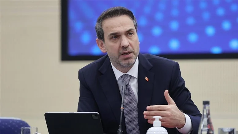 Bayraktar'dan Elektrik Kesintisi Açıklaması: “Türkiye Güvende”