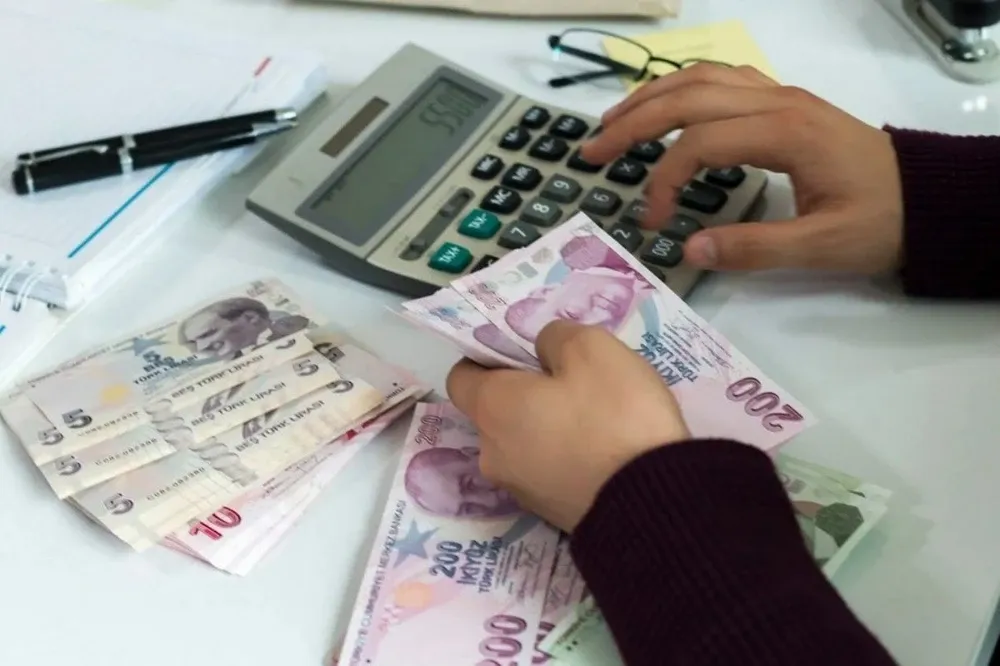 SGK Son Dakika Müjdeyi Verdi! Erken Emekli Olabilirsiniz: %60 Raporla Yaş Şartı Olmadan Emeklilik Mümkün mü?
