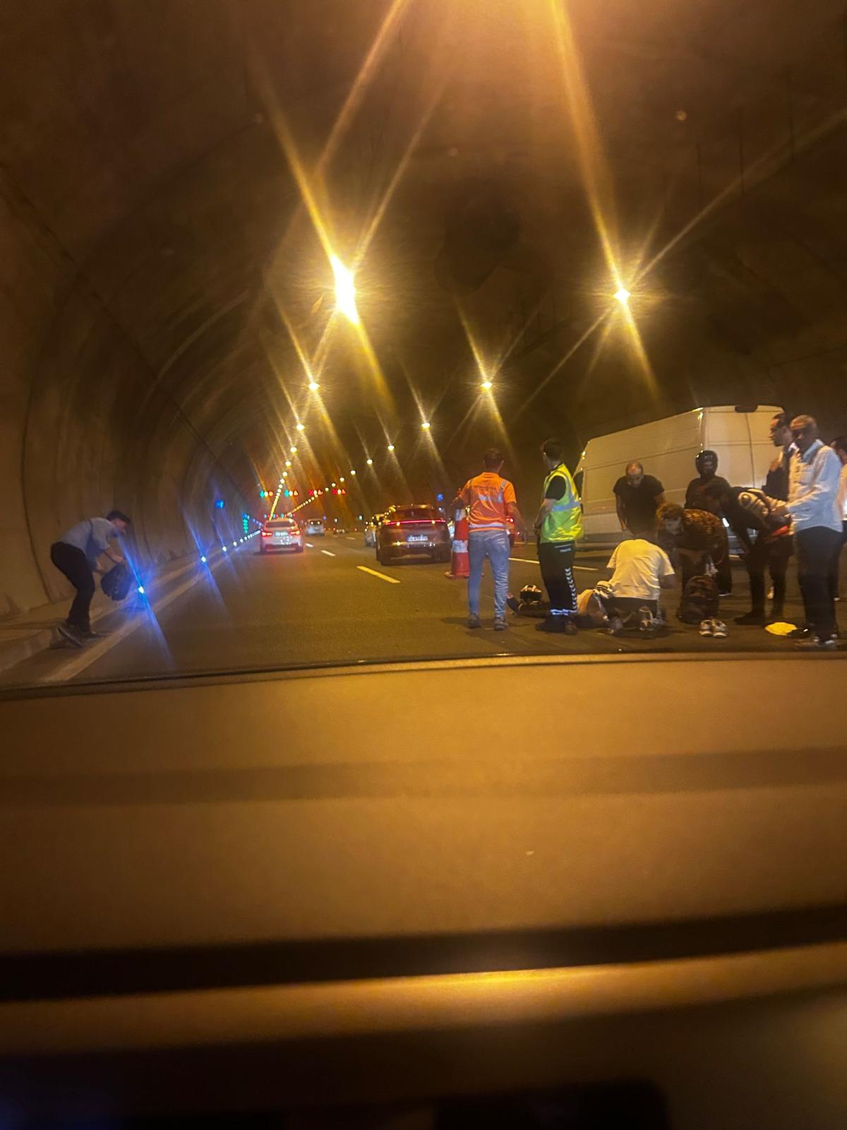 İstanbul Cebeci Tüneli’nde Feci Motosiklet Kazası: Sürücünün Hayati Tehlikesi Var
