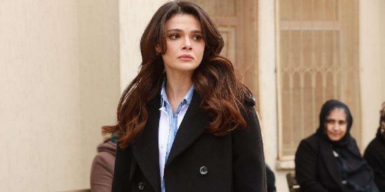 Uzak Şehir’in Alyası Sinem Ünsal Cannes'de Boy Gösterecek!