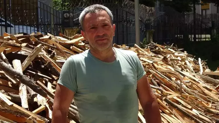 Odun Kırarak Aylık 80 Bin TL Kazanıyor! “Ne Patron Var Ne Stres” hem gelir hem terapi