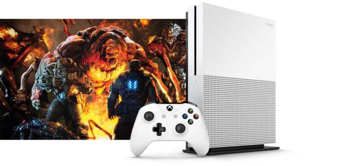 Xbox One Slim ilk görsel