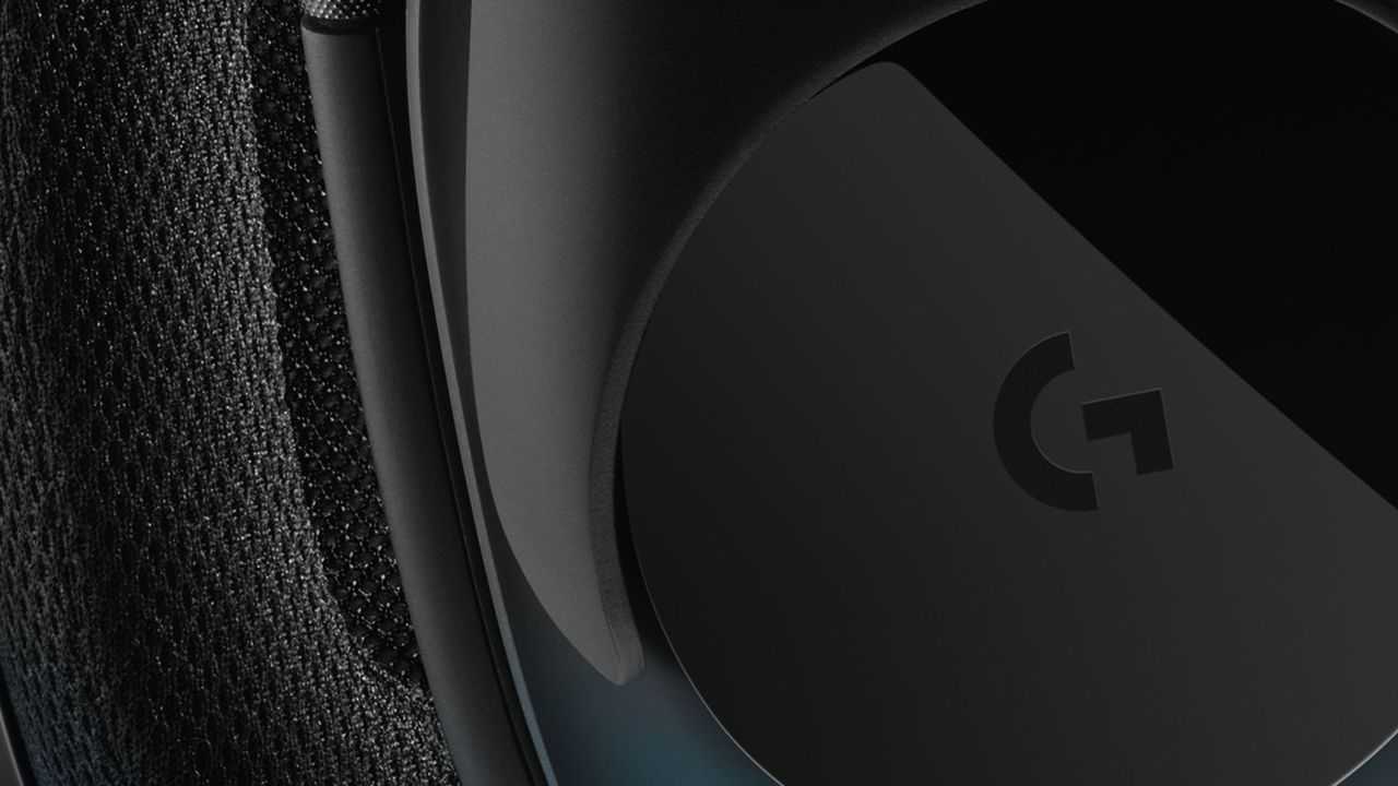 Logitech G533